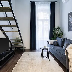 E41 - Trendy Boutique - Prime Spot By Bqa Apartament